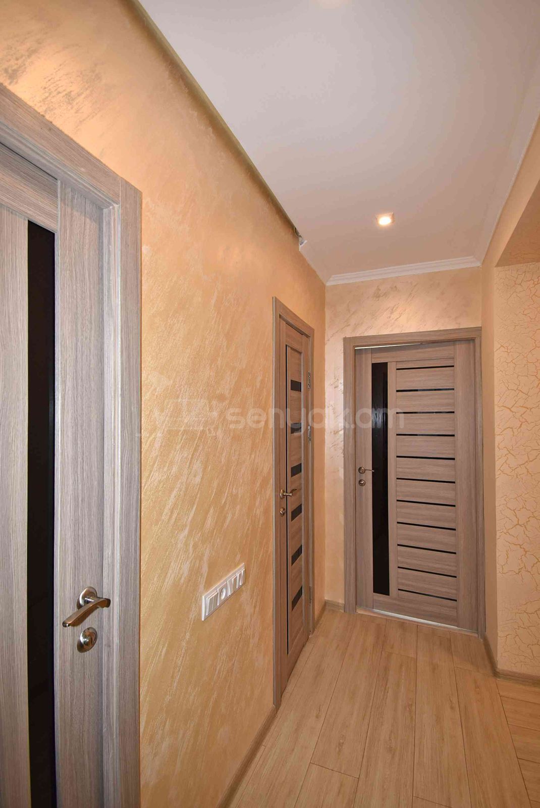 2 Սենյականոց Բնակարան, 75քմ, 2/9 հարկ, Կապիտալ Վերանորոգված, Կահավորված, Արևկող