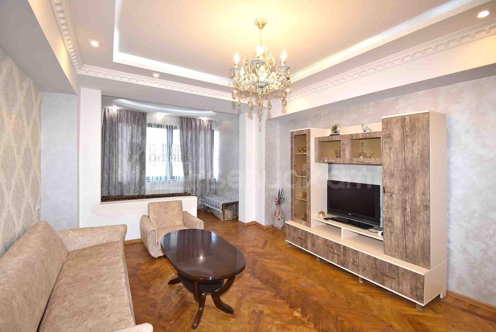 2 Սենյականոց Բնակարան, 75քմ, 2/9 հարկ, Կապիտալ Վերանորոգված, Կահավորված, Արևկող