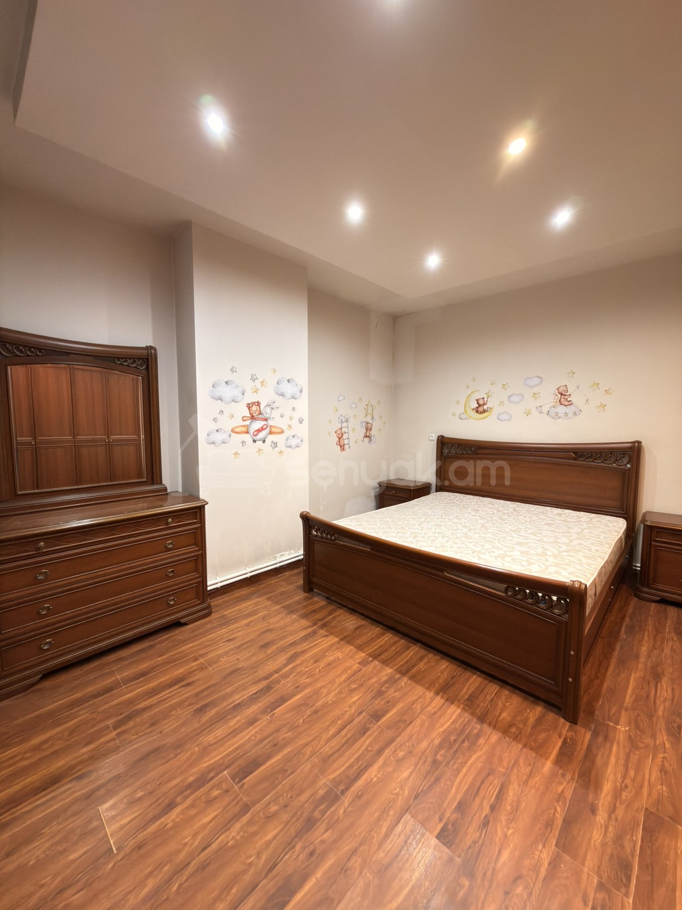 2 Սենյականոց Բնակարան Նորակառույցում, 100քմ, 8/13 հարկ, Կապիտալ Վերանորոգված