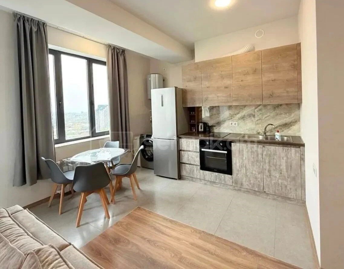 2 Սենյականոց Բնակարան Նորակառույցում, 42քմ, 12/16 հարկ, Կապիտալ Վերանորոգված