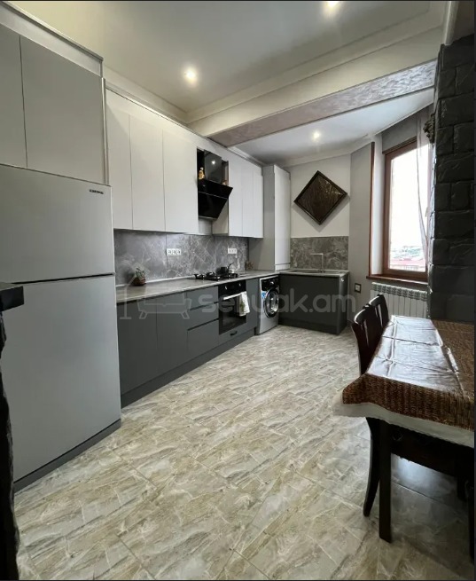 2 Սենյականոց Բնակարան Նորակառույցում, 65քմ, 10/14 հարկ, Կապիտալ Վերանորոգված, Կահավորված