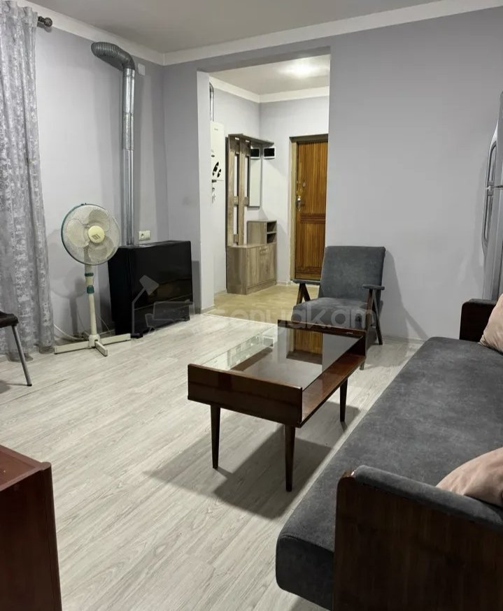 2 Սենյականոց Բնակարան Քարե Շենքում, 60քմ, 1/1 հարկ, Կապիտալ Վերանորոգված, Կահավորված, Արևկող