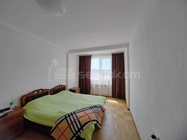 2 Սենյականոց Բնակարան Քարե Շենքում, 73քմ, 11/11 հարկ, Կապիտալ Վերանորոգված