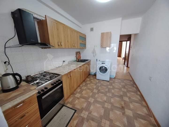 2 Սենյականոց Բնակարան Քարե Շենքում, 73քմ, 11/11 հարկ, Կապիտալ Վերանորոգված