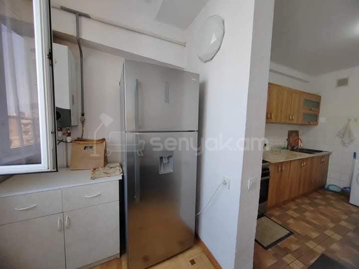 2 Սենյականոց Բնակարան Քարե Շենքում, 73քմ, 11/11 հարկ, Կապիտալ Վերանորոգված