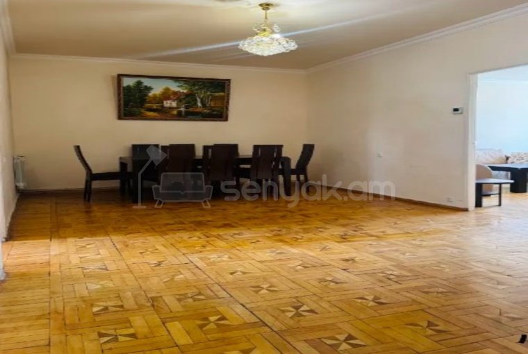 3 Սենյականոց Բնակարան Քարե Շենքում, 71քմ, 3/5 հարկ, Կոսմետիկ Վերանորոգված, Կահավորված, Արևկող