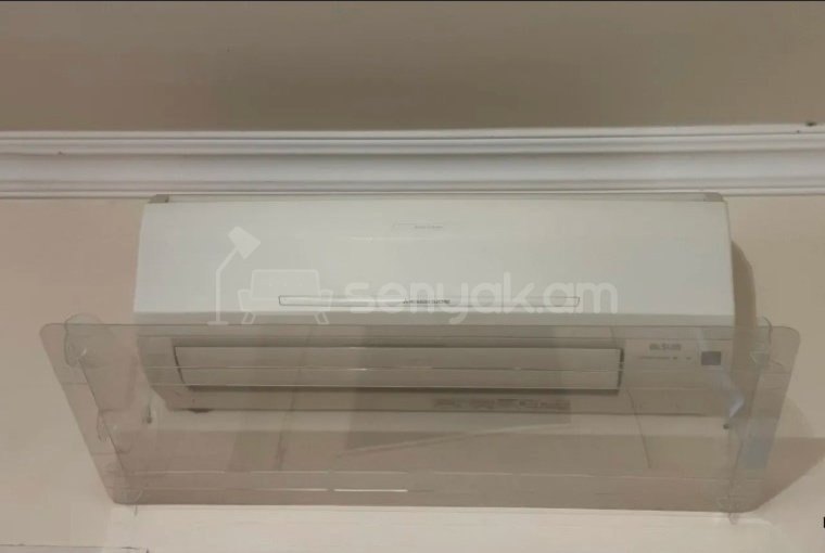 3 Սենյականոց Բնակարան Քարե Շենքում, 71քմ, 3/5 հարկ, Կոսմետիկ Վերանորոգված, Կահավորված, Արևկող