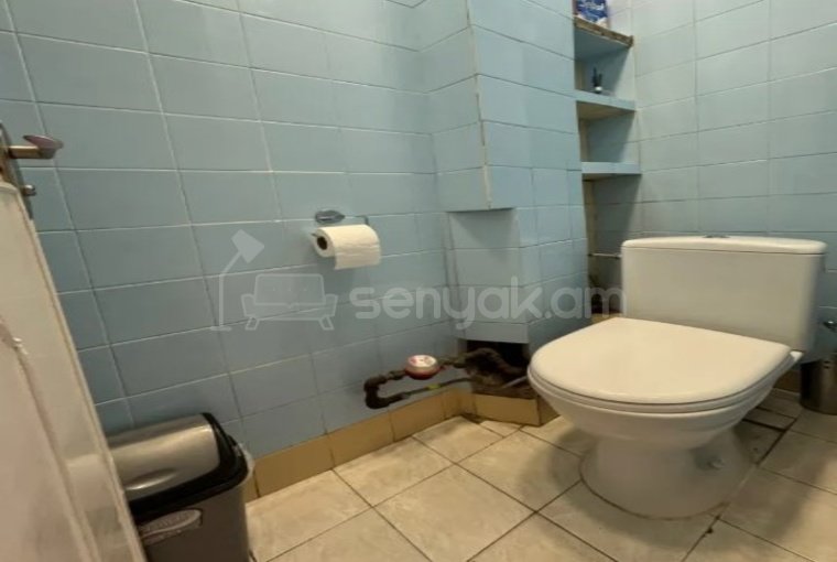 3 Սենյականոց Բնակարան Քարե Շենքում, 71քմ, 3/5 հարկ, Կոսմետիկ Վերանորոգված, Կահավորված, Արևկող