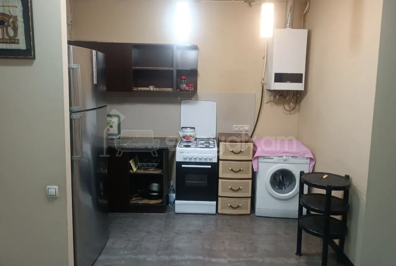 2 Սենյականոց Բնակարան Քարե Շենքում, 54քմ, 1/1 հարկ, Կոսմետիկ Վերանորոգված, Կահավորված