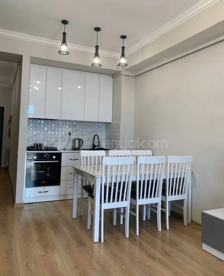 2 Սենյականոց Բնակարան Նորակառույցում, 58քմ, 10/14 հարկ, Կապիտալ Վերանորոգված