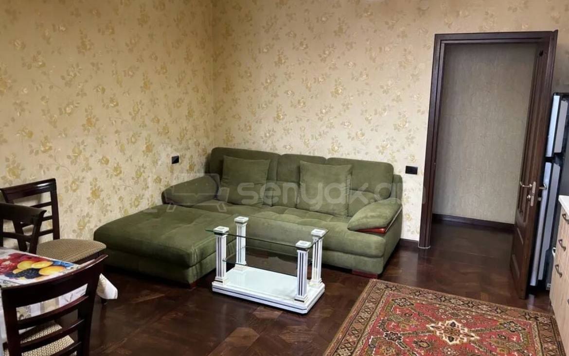 2 Սենյականոց Բնակարան Քարե Շենքում, 75քմ, 4/4 հարկ, Կապիտալ Վերանորոգված, Կահավորված