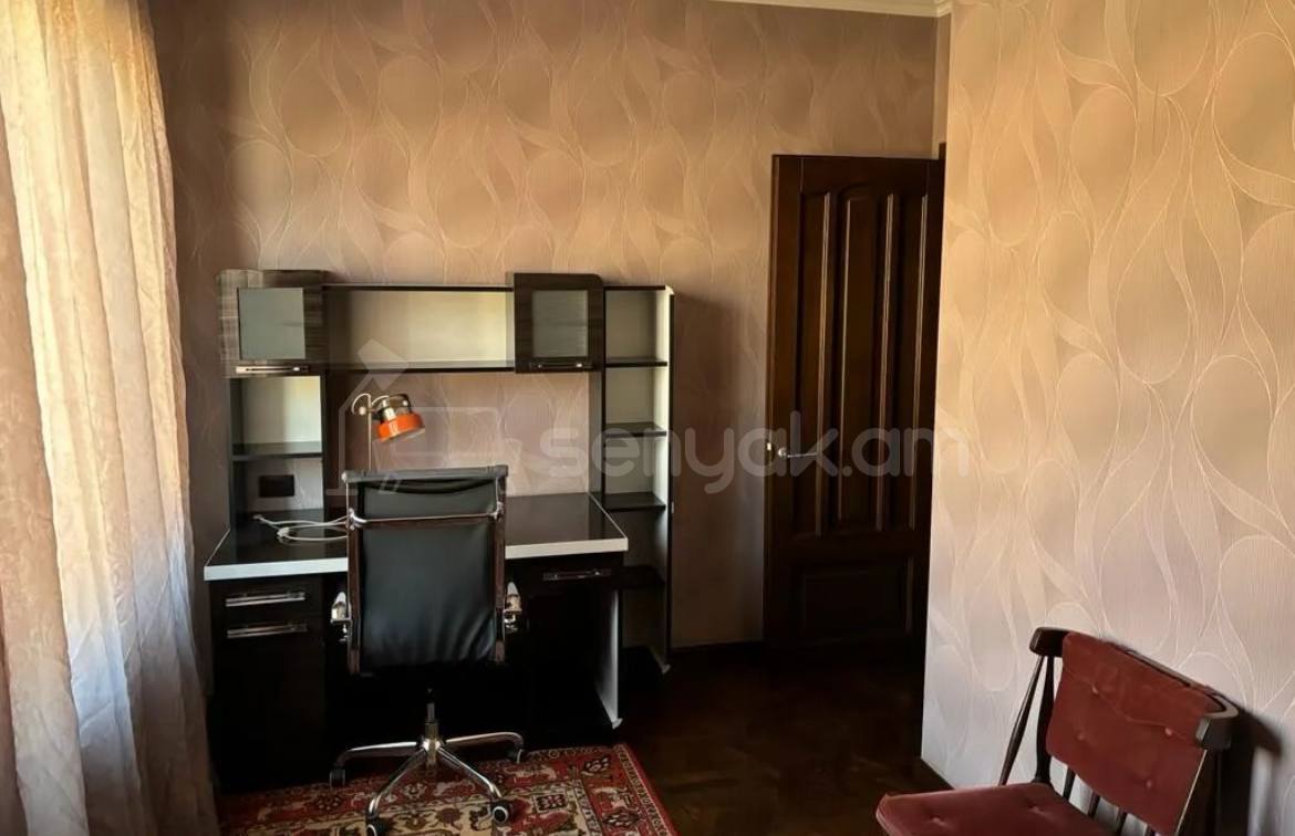 2 Սենյականոց Բնակարան Քարե Շենքում, 75քմ, 4/4 հարկ, Կապիտալ Վերանորոգված, Կահավորված