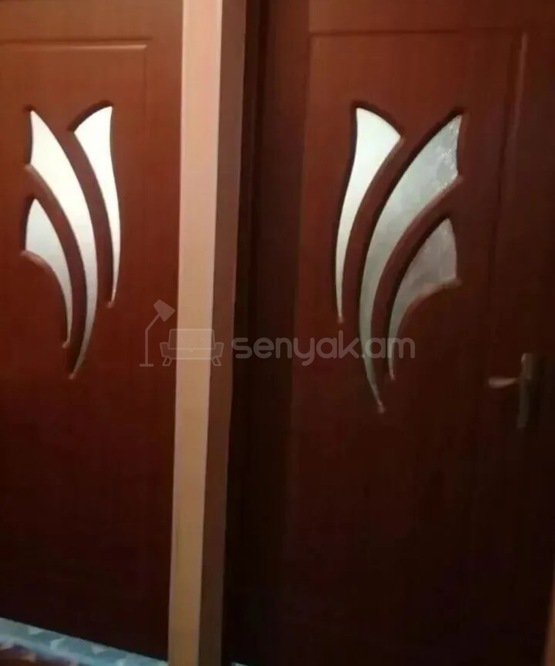 2 Սենյականոց Բնակարան Քարե Շենքում, 40քմ, 5/5 հարկ, Նորմալ Վիճակում