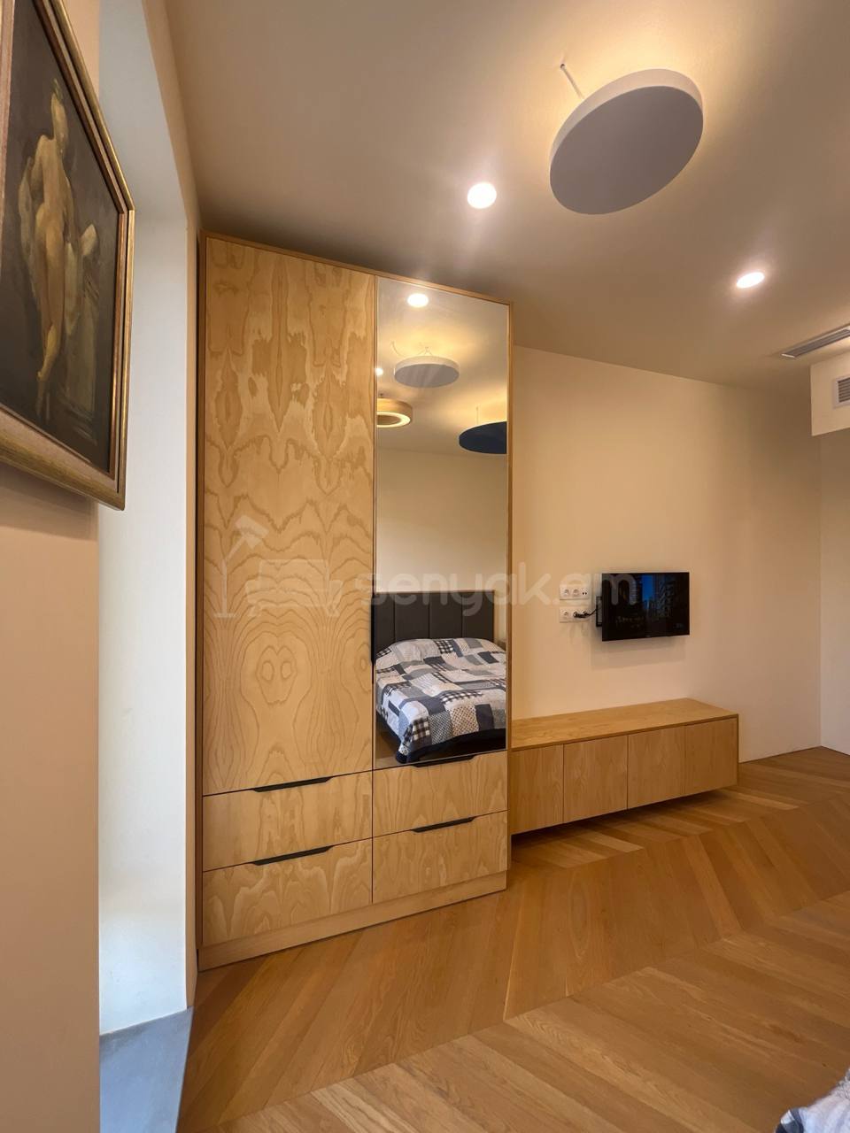 1 Սենյականոց Սեփական Տուն, 17քմ, Դիզայներական Վերանորոգված, Կահավորված