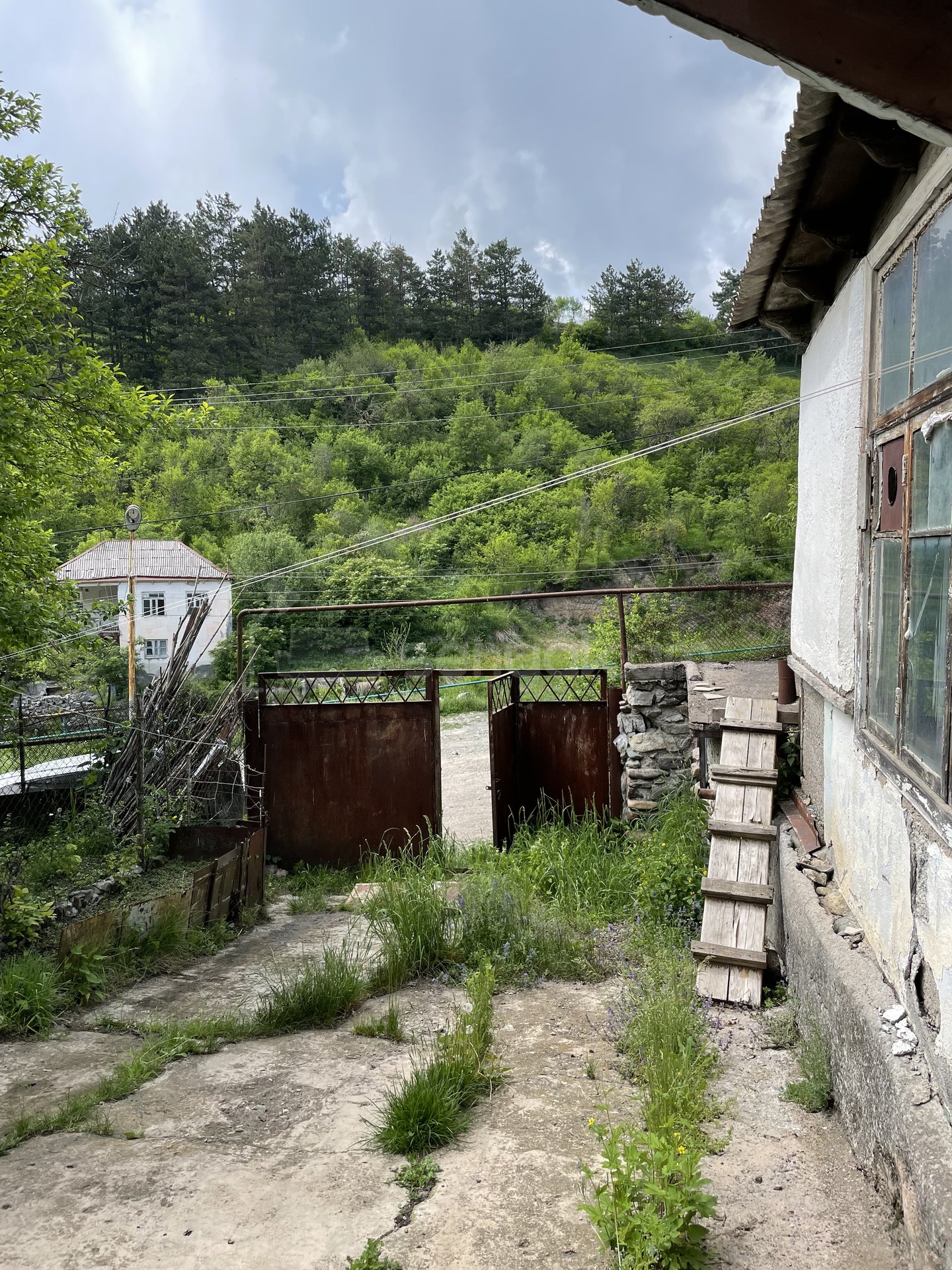 Բնակելի Նշանակության Հողատարածք, 2430քմ, Խմելու Ջրով, Էլեկտրականությամբ, Պարսպապատ