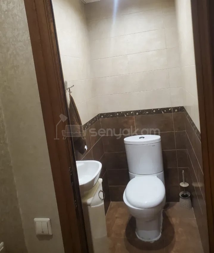 2 Սենյականոց Բնակարան, 68քմ, 7/9 հարկ, Կապիտալ Վերանորոգված, Կահավորված, Արևկող