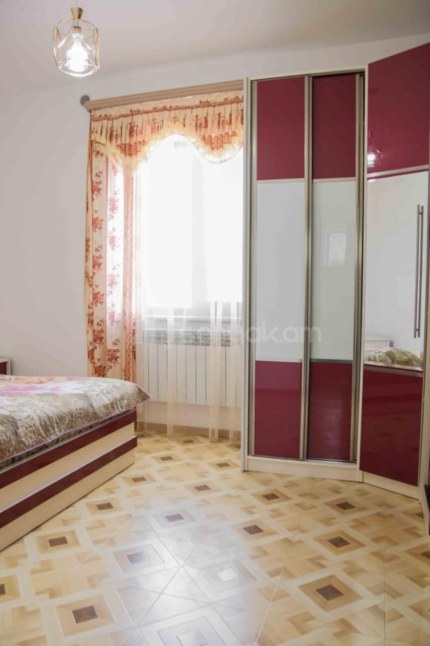 2 Սենյականոց Բնակարան Քարե Շենքում, 49քմ, 2/2 հարկ, Կապիտալ Վերանորոգված, Կահավորված