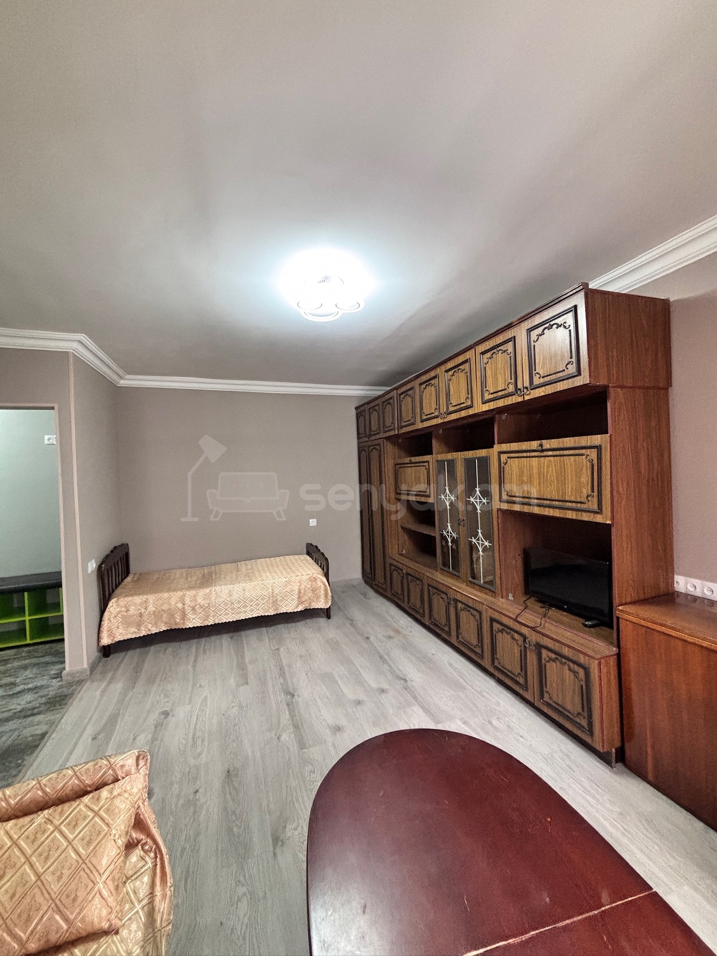 1 Սենյականոց Բնակարան Քարե Շենքում, 38քմ, 3/4 հարկ, Կապիտալ Վերանորոգված, Կահավորված