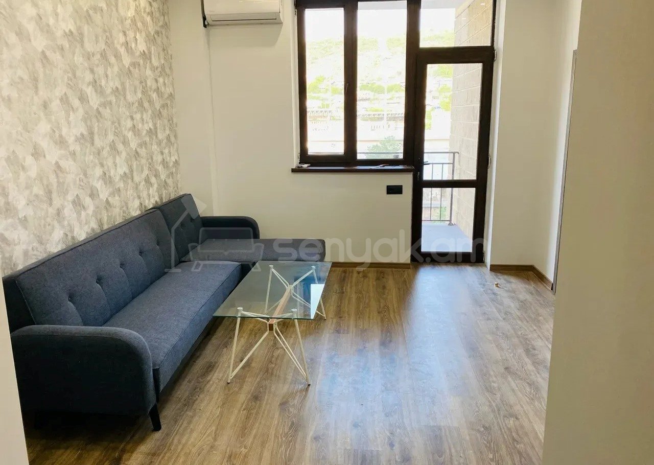 2 Սենյականոց Բնակարան, 53քմ, 6/16 հարկ, Կապիտալ Վերանորոգված, Կահավորված, Արևկող