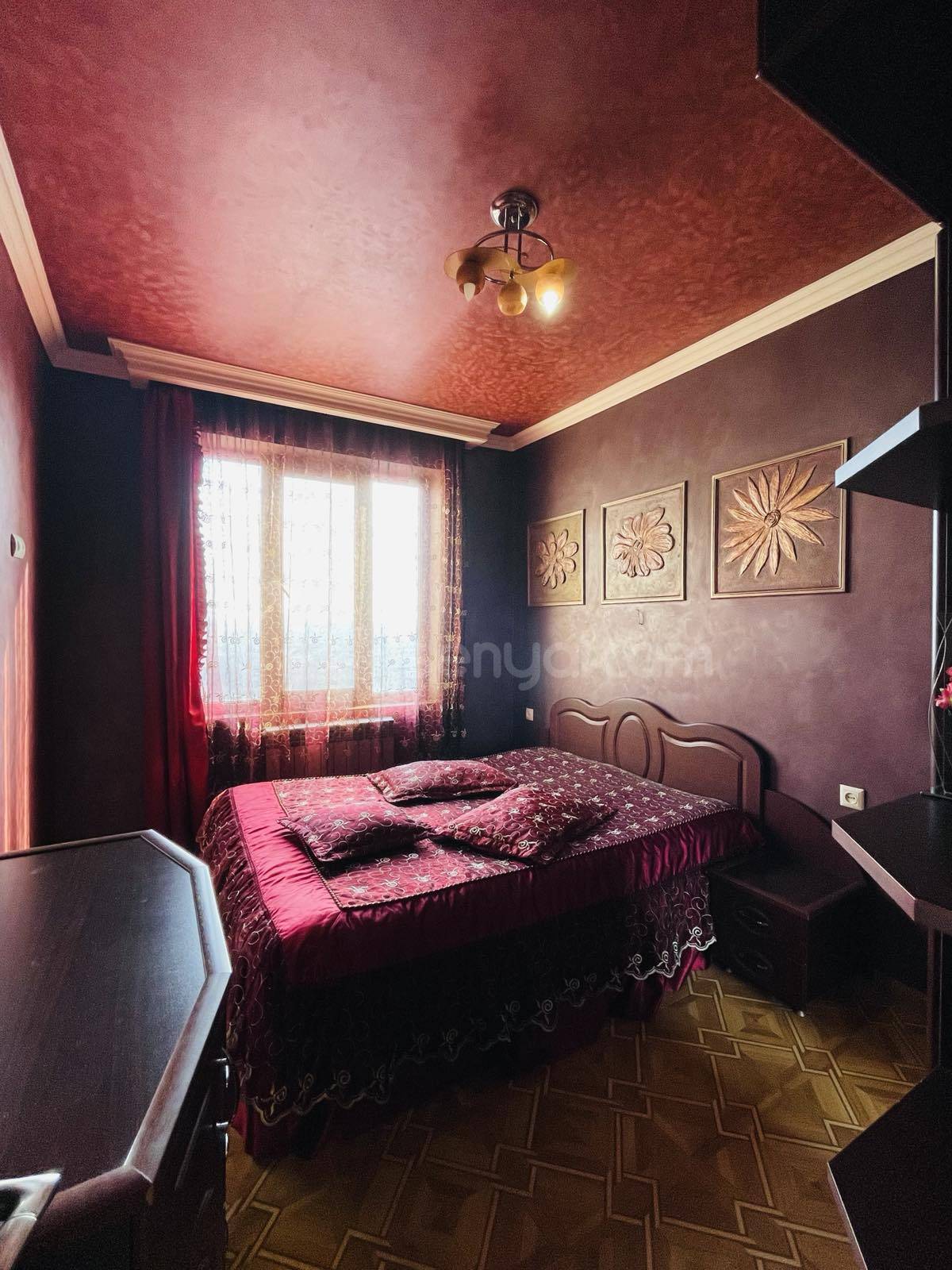 3 Սենյականոց Բնակարան, 80քմ, 8/12 հարկ, Կապիտալ Վերանորոգված, Կահավորված