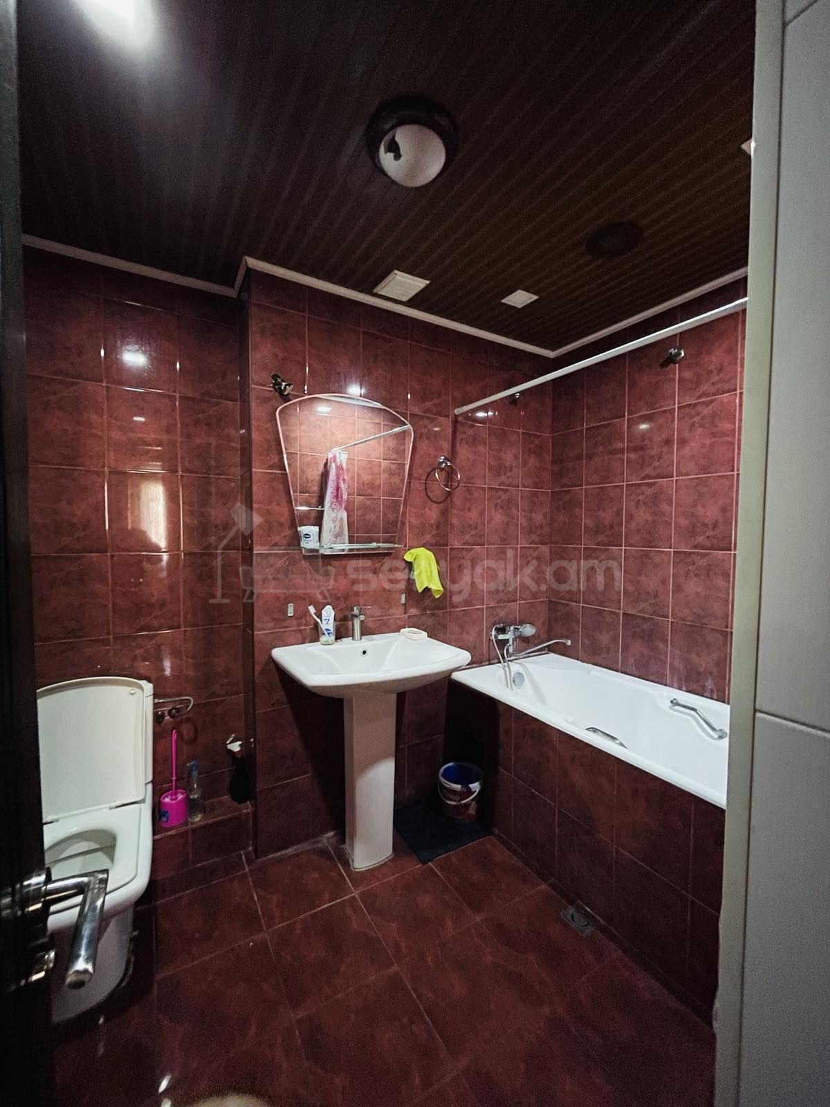 3 Սենյականոց Բնակարան, 80քմ, 8/12 հարկ, Կապիտալ Վերանորոգված, Կահավորված