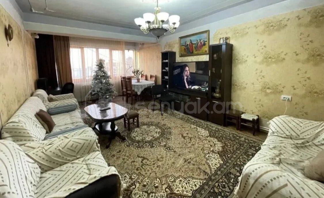 4 Սենյականոց Բնակարան Քարե Շենքում, 98քմ, 2/5 հարկ, Կոսմետիկ Վերանորոգված