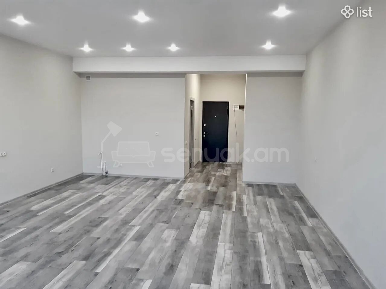 1 Սենյականոց Բնակարան Նորակառույցում, 50քմ, 10/12 հարկ, Կապիտալ Վերանորոգված