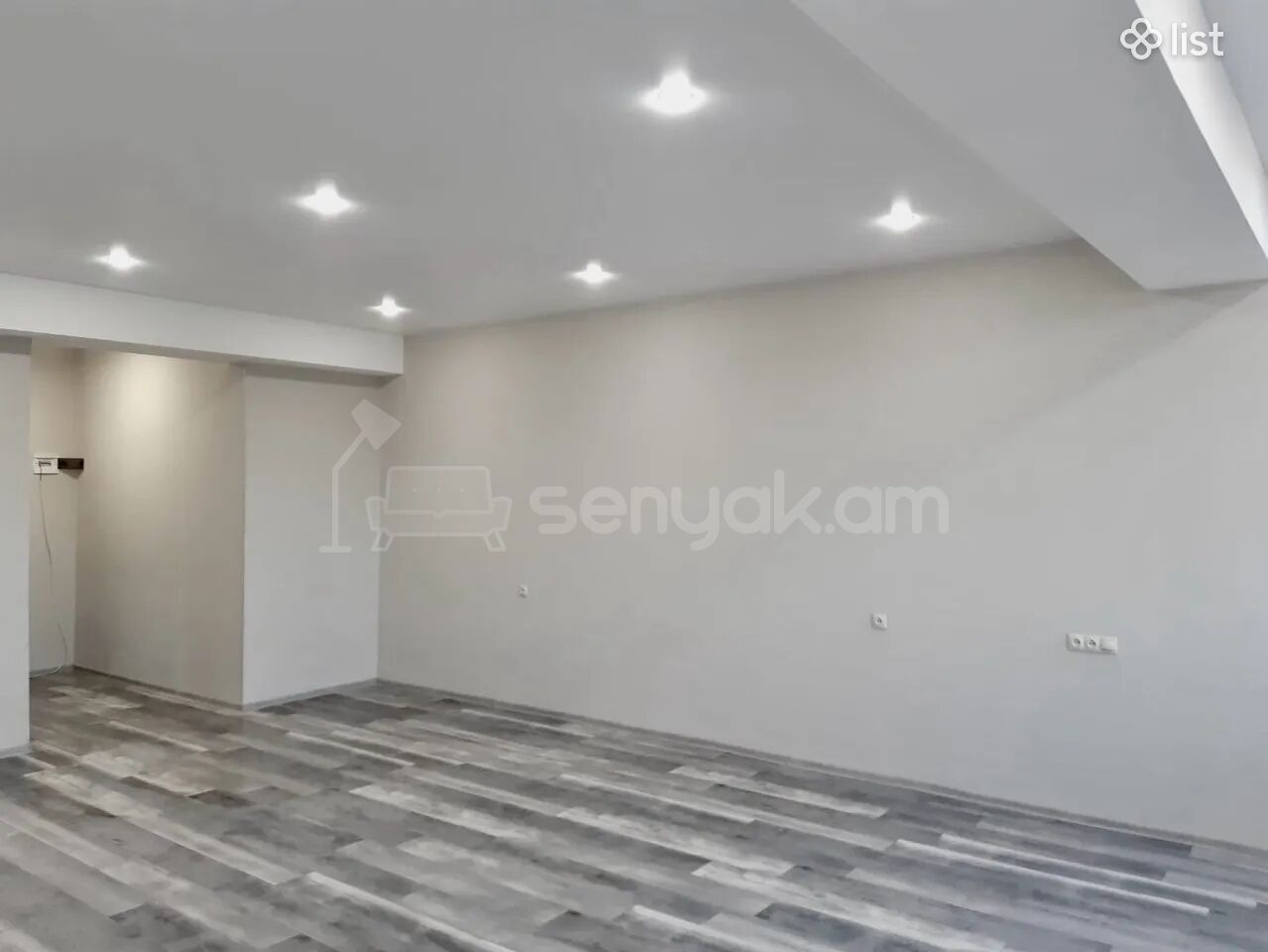 1 Սենյականոց Բնակարան Նորակառույցում, 50քմ, 10/12 հարկ, Կապիտալ Վերանորոգված