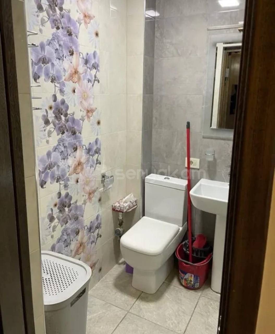 3 Սենյականոց Բնակարան Քարե Շենքում, 65քմ, 2/5 հարկ, Կապիտալ Վերանորոգված, Կահավորված, Արևկող