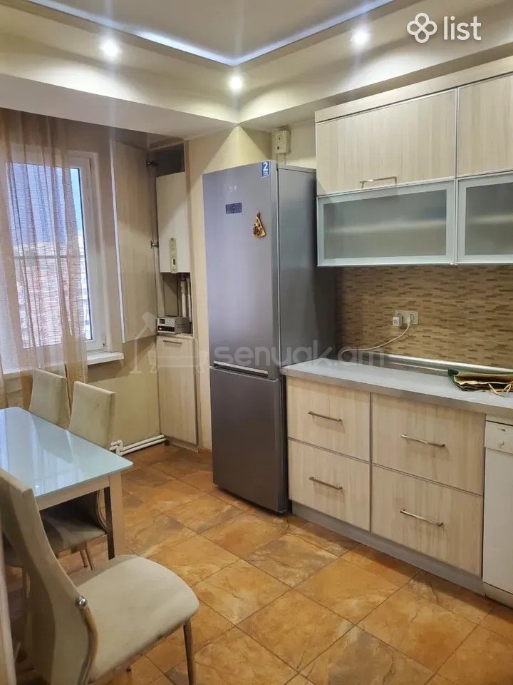 3 Սենյականոց Բնակարան, 67քմ, 12/15 հարկ, Կապիտալ Վերանորոգված, Կահավորված, Արևկող