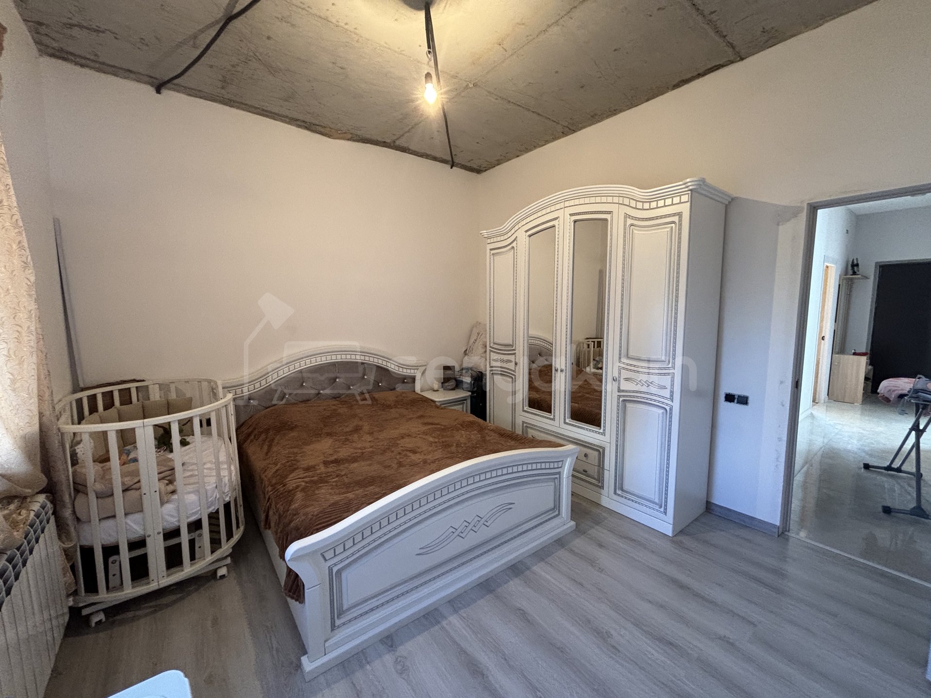 3 Սենյականոց Սեփական Տուն, 68քմ, Կոսմետիկ Վերանորոգված, Կահավորված