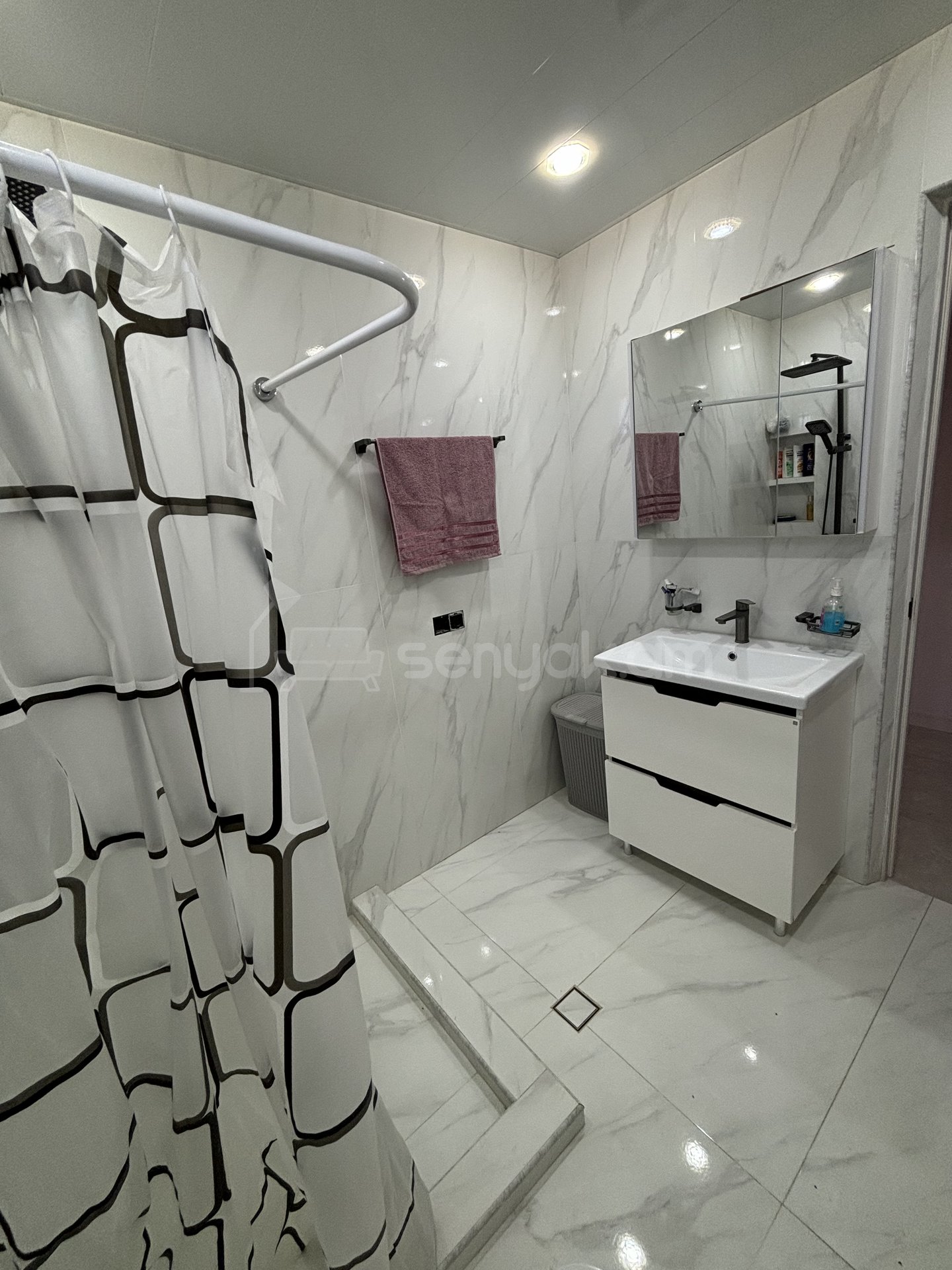 3 Սենյականոց Սեփական Տուն, 68քմ, Կոսմետիկ Վերանորոգված, Կահավորված