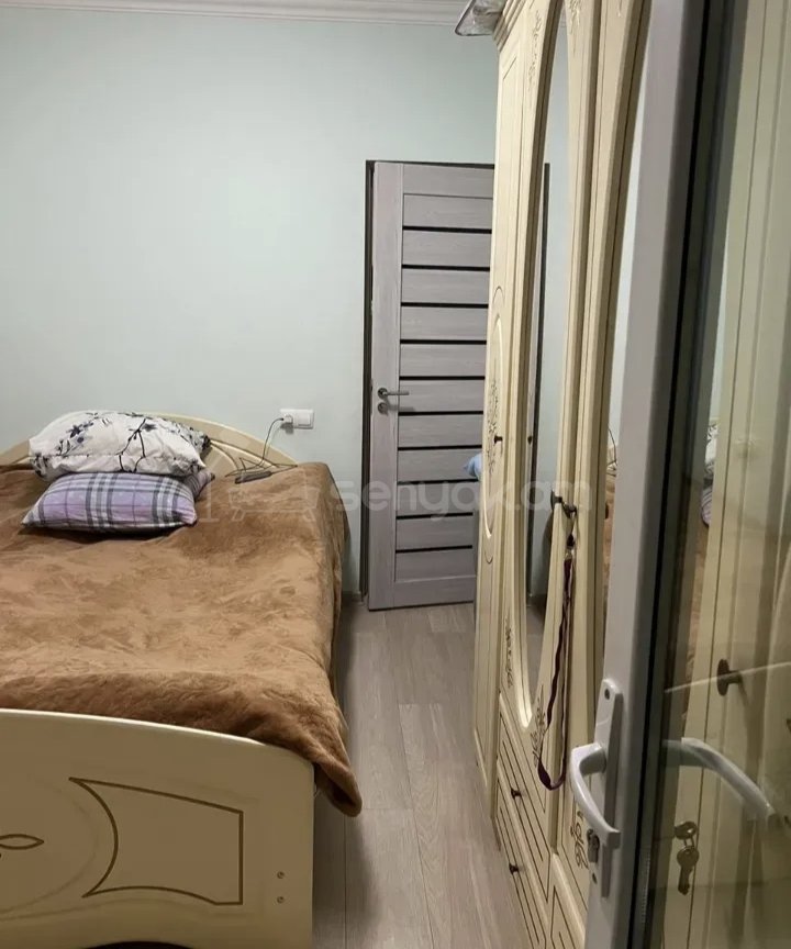 2 Սենյականոց Բնակարան Քարե Շենքում, 59քմ, 5/5 հարկ, Կապիտալ Վերանորոգված, Կահավորված