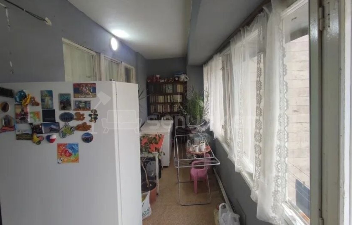 4 Սենյականոց Բնակարան, 90քմ, 6/9 հարկ, Նորմալ Վիճակում