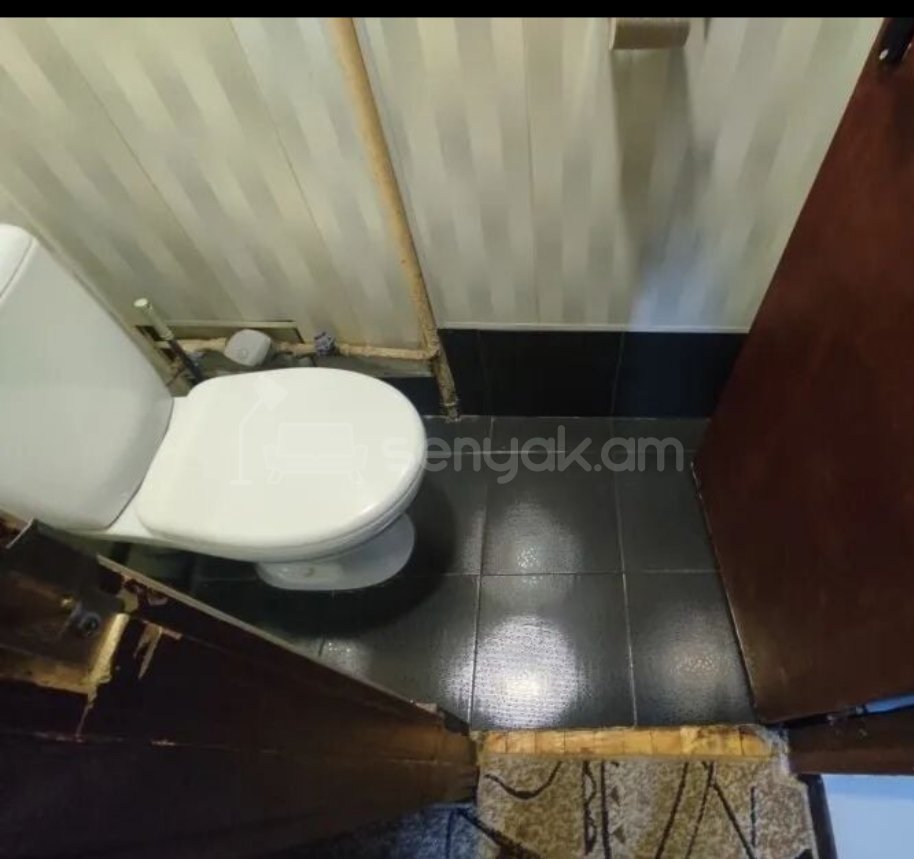 4 Սենյականոց Բնակարան, 90քմ, 6/9 հարկ, Նորմալ Վիճակում