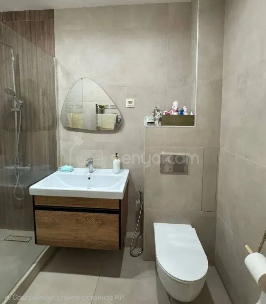 4 Սենյականոց Բնակարան Քարե Շենքում, 105քմ, 5/5 հարկ, Դիզայներական Վերանորոգված