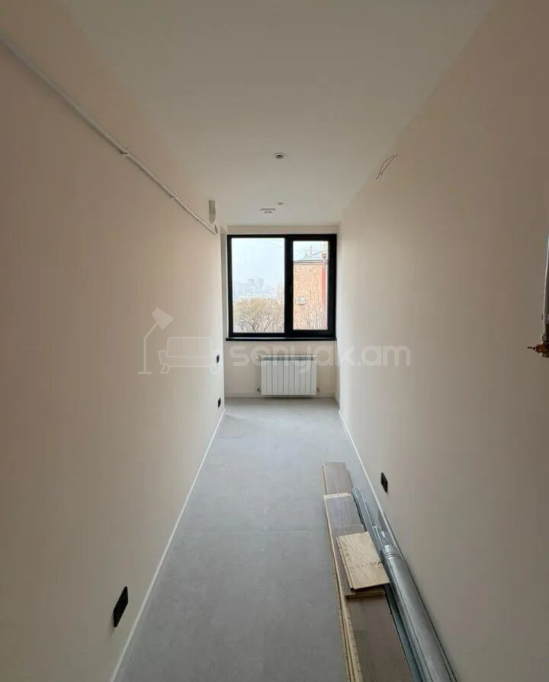 3 Սենյականոց Բնակարան Քարե Շենքում, 107քմ, 2/5 հարկ, Կապիտալ Վերանորոգված