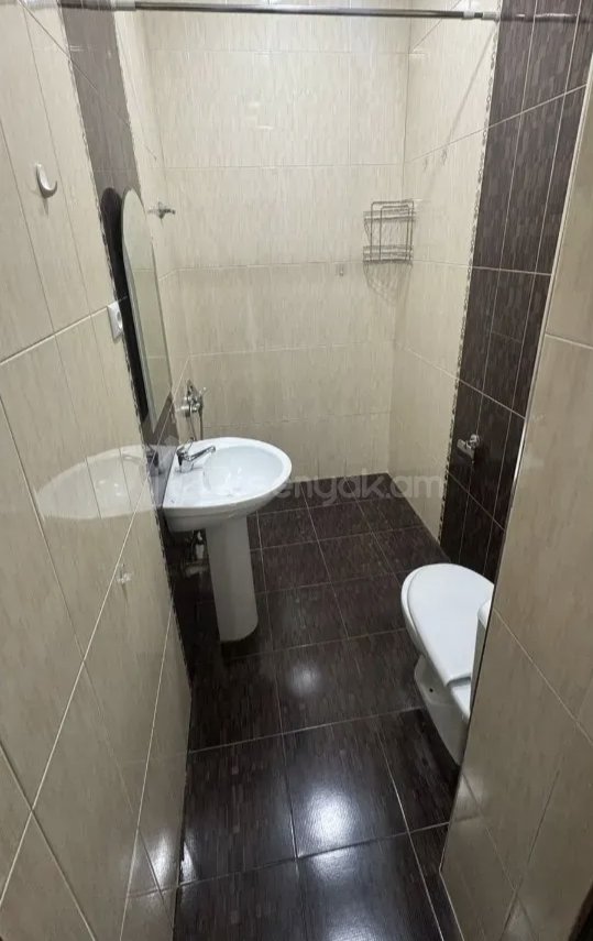 2 Սենյականոց Բնակարան Քարե Շենքում, 56քմ, 2/2 հարկ, Կապիտալ Վերանորոգված, Կահավորված