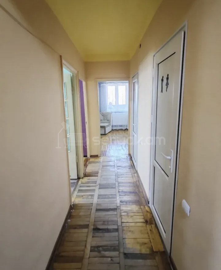 3 Սենյականոց Բնակարան Քարե Շենքում, 82քմ, 1/1 հարկ, Կապիտալ Վերանորոգված, Կահավորված, Արևկող