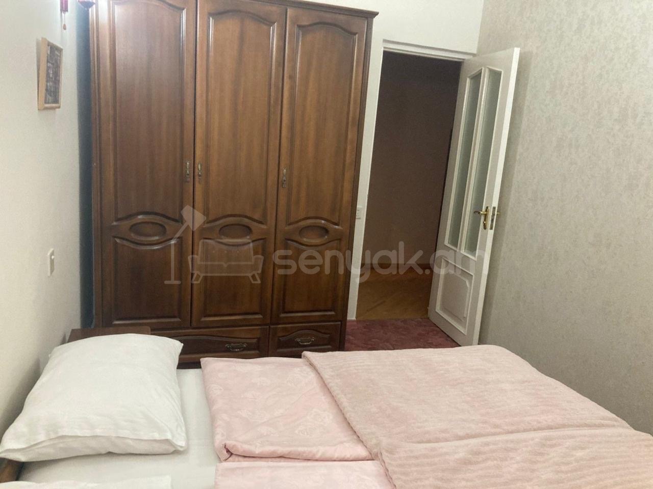 3 Սենյականոց Ամառանոց, 100քմ, Լողավազանով