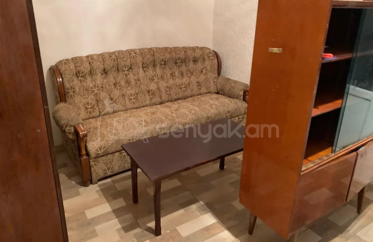 2 Սենյականոց Բնակարան, 52քմ, 1/4 հարկ, Նորմալ Վիճակում, Կահավորված