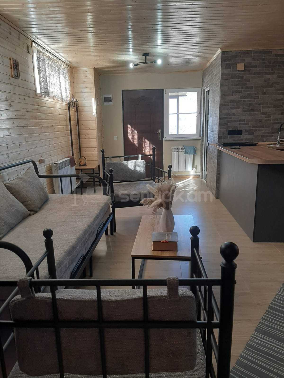 3 Սենյականոց Սեփական Տուն, 58քմ, Կապիտալ Վերանորոգված, Կահավորված