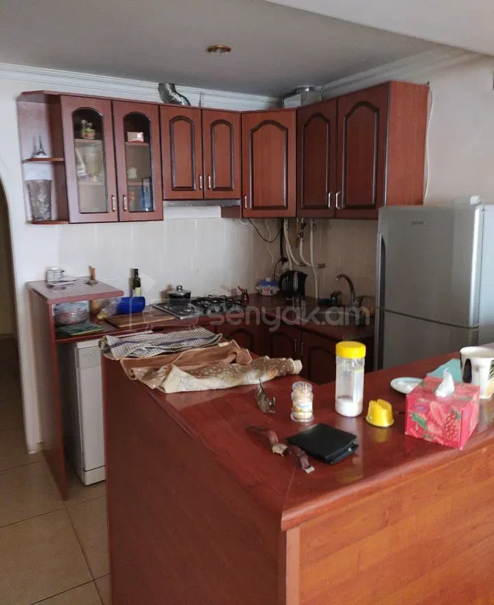 2 Սենյականոց Բնակարան Քարե Շենքում, 61քմ, 6/6 հարկ, Կապիտալ Վերանորոգված