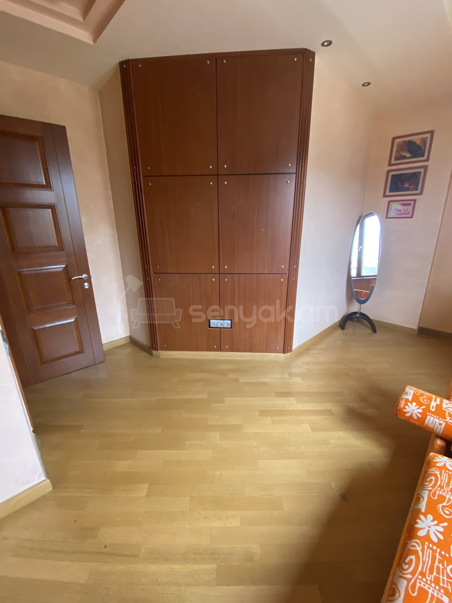 4 Սենյականոց Բնակարան Նորակառույցում, 140քմ, 7/10 հարկ, Դիզայներական Վերանորոգված, Կահավորված, Արևկող