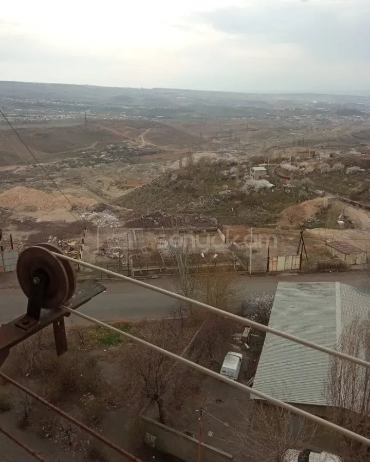 4 Սենյականոց Բնակարան, 92քմ, 8/9 հարկ, Կոսմետիկ Վերանորոգված