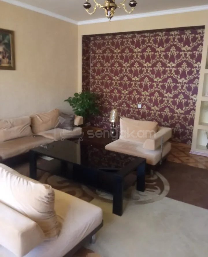 4 Սենյականոց Բնակարան, 92քմ, 8/9 հարկ, Կոսմետիկ Վերանորոգված