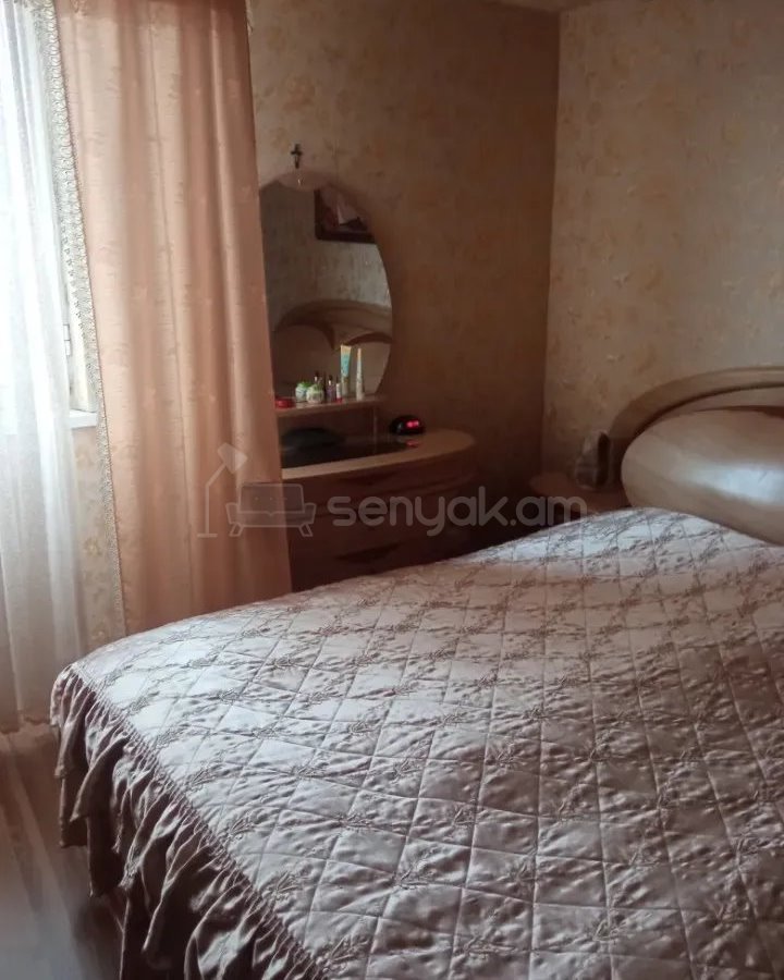 4 Սենյականոց Բնակարան, 92քմ, 8/9 հարկ, Կոսմետիկ Վերանորոգված