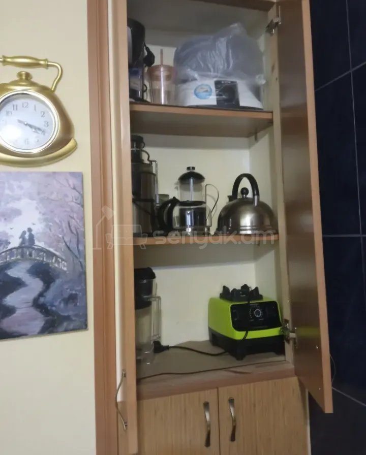 4 Սենյականոց Բնակարան, 92քմ, 8/9 հարկ, Կոսմետիկ Վերանորոգված