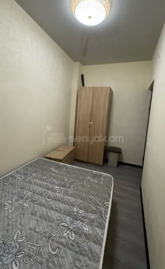 2 Սենյականոց Բնակարան Քարե Շենքում, 44քմ, 1/5 հարկ, Կապիտալ Վերանորոգված, Կահավորված