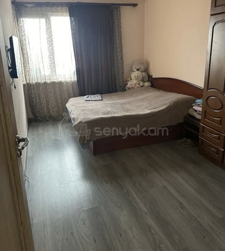 2 Սենյականոց Բնակարան Քարե Շենքում, 58քմ, 3/5 հարկ, Կապիտալ Վերանորոգված, Կահավորված, Արևկող